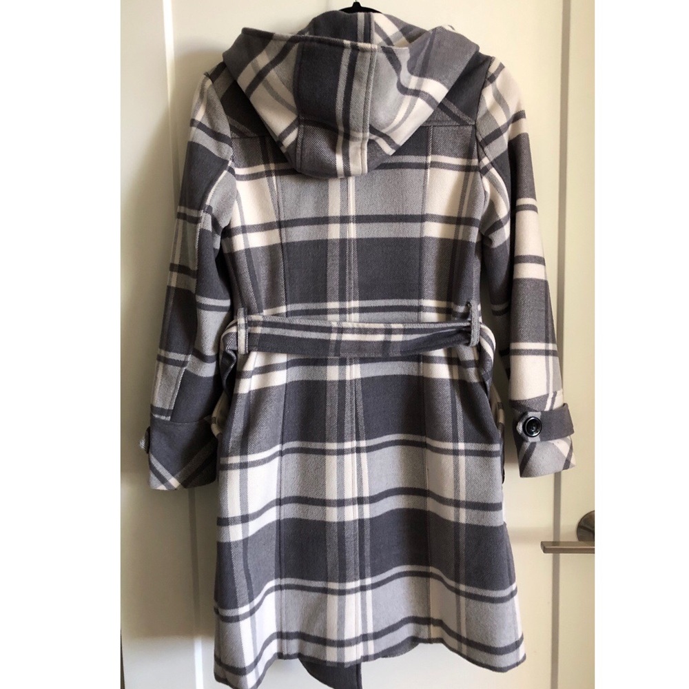 Check Pattern Coat - image 2